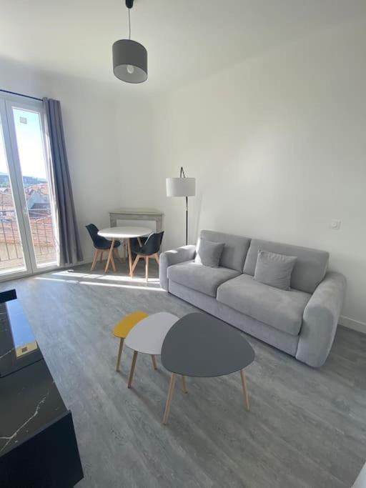 Bel Appartement T1 30M2 Centre Historique Aubagne Exterior foto
