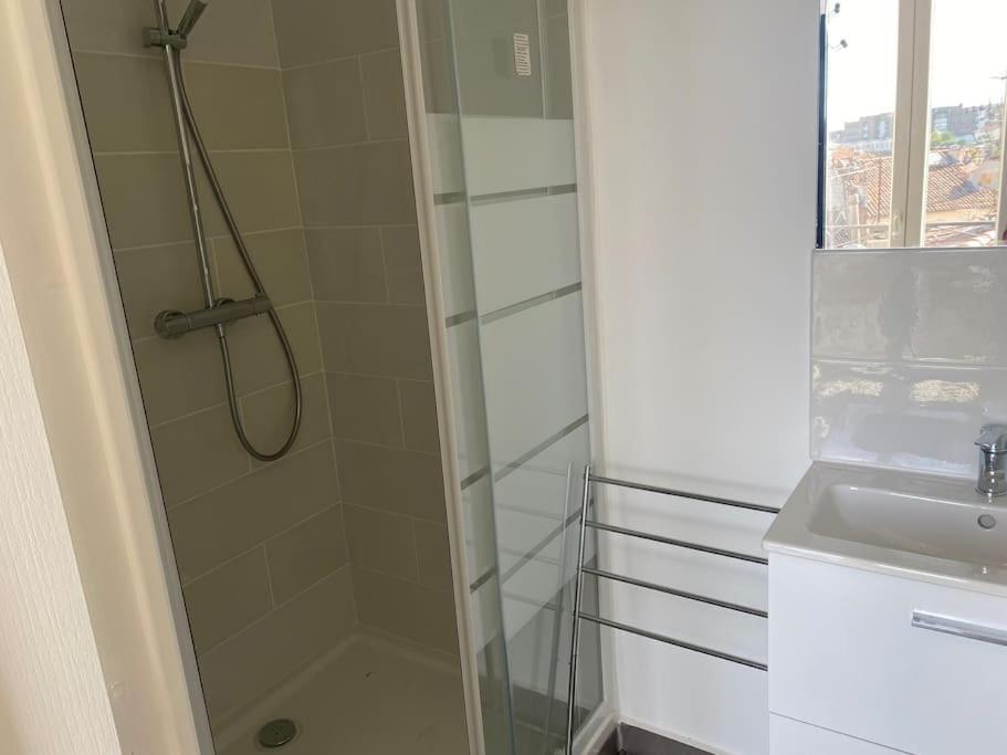 Bel Appartement T1 30M2 Centre Historique Aubagne Exterior foto